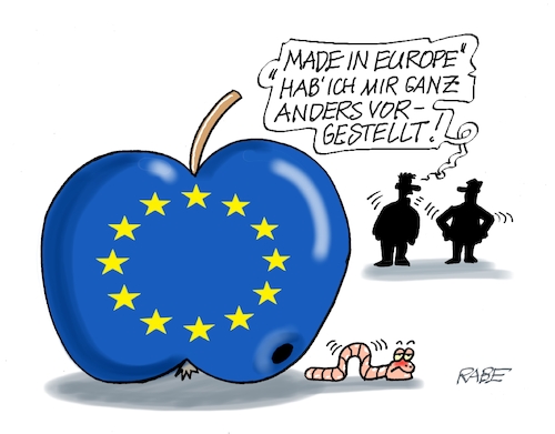 Cartoon: Europa Label (medium) by RABE tagged merz,kanzler,koalition,union,spd,klingbeil,cartoon,karikatur,pressezeichnung,farbcartoon,tagescartoon,bürokratie,verwaltung,beamte,modernisierung,monster,drachen,schwert,holzschwert,nägel,säge,apfel,made,raupe,eu,europa,label,qualität,merz,kanzler,koalition,union,spd,klingbeil,cartoon,karikatur,pressezeichnung,farbcartoon,tagescartoon,bürokratie,verwaltung,beamte,modernisierung,monster,drachen,schwert,holzschwert,nägel,säge,apfel,made,raupe,eu,europa,label,qualität