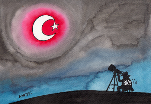 Cartoon: Sterngucker (medium) by RABE tagged türkei,erdogan,istanbul,stern,halbmond,islam,bnd,geheimdienste,spione,spionage,nsa,beobachtung,fernrohr,fernglas,nachrichtendienst,abhörskandal,wanzen,rabe,ralf,böhme,cartoon,karikatur,pressezeichnung,farbcartoon,tagescartoon,internet,snowden,sternenhimmelnachthimmel,atronom,astronomie,türkei,erdogan,istanbul,stern,halbmond,islam,bnd,geheimdienste,spione,spionage,nsa,beobachtung,fernrohr,fernglas,nachrichtendienst,abhörskandal,wanzen,rabe,ralf,böhme,cartoon,karikatur,pressezeichnung,farbcartoon,tagescartoon,internet,snowden,sternenhimmelnachthimmel,atronom,astronomie