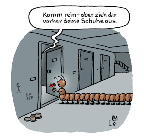 Cartoon: Besuch (medium) by Lo Graf von Blickensdorf tagged tausendfüßler,schuhe,wohnung,sauber,barfuß,socken,aus,besuch,wohnungstür,treppenhaus,flur,beine,füße,insekten,karikatur,lo,graf,cartoon,gliederfüßler,arthropoda,tausendfüßler,schuhe,wohnung,sauber,barfuß,socken,aus,besuch,wohnungstür,treppenhaus,flur,beine,füße,insekten,karikatur,lo,graf,cartoon,gliederfüßler,arthropoda