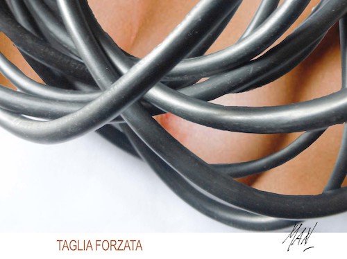 Cartoon: taglia forzata (medium) by Enzo Maneglia Man tagged foto,fotografia,espressionista,surrealista,man,maneglia,fighillearte