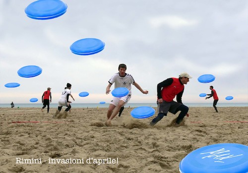 Cartoon: Frisbee 2019 Rimini (medium) by Enzo Maneglia Man tagged foto,fotografia,sportiva,sport,frisbee,rimini,italia,maneglia,man