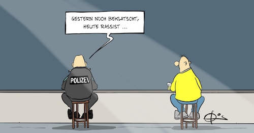 Cartoon: Rassist (medium) by Marcus Gottfried tagged rassismus,klatschen,balkon,helfer,hilfe,systemrelevant,polizei,gewalt,opfer,rassismus,klatschen,balkon,helfer,hilfe,systemrelevant,polizei,gewalt,opfer