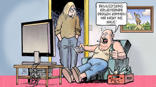 Cartoon: Bewusstseinserweiterung (medium) by Harm Bengen tagged bewusstseinserweiternde,drogen,pils,bier,vater,sohn,tv,cannabis,legalisierung,rauchen,alkohol,harm,bengen,cartoon,karikatur,bewusstseinserweiternde,drogen,pils,bier,vater,sohn,tv,cannabis,legalisierung,rauchen,alkohol,harm,bengen,cartoon,karikatur