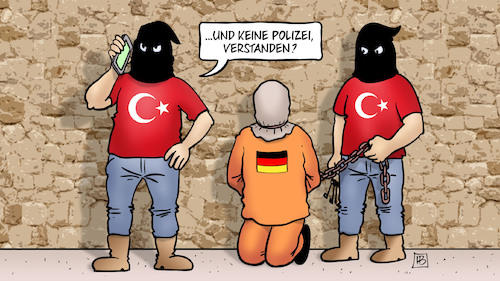 Cartoon: Türkei-Geiseln (medium) by Harm Bengen tagged türkei,geiseln,verhaftungen,henker,folterer,deutschland,gefangener,polizei,erpressung,harm,bengen,cartoon,karikatur,türkei,geiseln,verhaftungen,henker,folterer,deutschland,gefangener,polizei,erpressung,harm,bengen,cartoon,karikatur