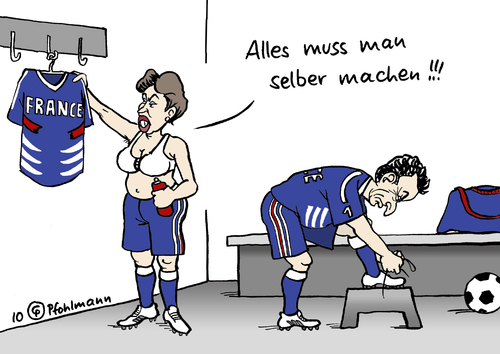 Cartoon: Französischer Staatsfußball (medium) by Pfohlmann tagged fußball,soccer,wm,world,cup,südafrika,frankreich,nationalmannschaft,sarkozy,präsident,bachelot,sportministerin,krise,streit,streik,boykott,fußball,wm,südafrika,frankreich,nationalmannschaft,sarkozy,präsident