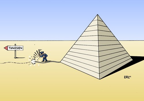 Cartoon: Ägypten (medium) by Erl tagged pyramide,niederschlagung,prügel,knüppel,polizei,lunte,zündschnur,funke,tunesien,revolution,demokratie,herrschaft,mubarak,regierung,protest,unruhen,ägypten,ägypten,unruhen,protest,regierung,mubarak,herrschaft,demokratie,revolution,tunsien,funke,pyramide