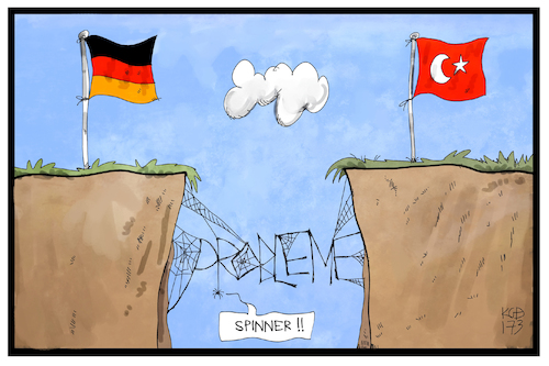 Cartoon: Deutschland-Türkei (medium) by Kostas Koufogiorgos tagged karikatur,koufogiorgos,illustration,cartoon,deutschland,tuerkei,freundschaft,probleme,graben,kluft,streit,konflikt,diplomatie,karikatur,koufogiorgos,illustration,cartoon,deutschland,tuerkei,freundschaft,probleme,graben,kluft,streit,konflikt,diplomatie