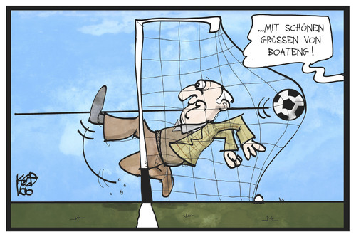 Cartoon: Gauland und Boateng (medium) by Kostas Koufogiorgos tagged karikatur,koufogiorgos,illustration,cartoon,afd,gauland,boateng,tor,abwehr,fussball,sport,em,partei,karikatur,koufogiorgos,illustration,cartoon,afd,gauland,boateng,tor,abwehr,fussball,sport,em,partei