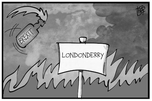 Cartoon: Londonderry (medium) by Kostas Koufogiorgos tagged karikatur,koufogiorgos,illustration,cartoon,londonberry,brexit,irland,nordirland,konflikt,brandsatz,terrorismus,feuer,karikatur,koufogiorgos,illustration,cartoon,londonberry,brexit,irland,nordirland,konflikt,brandsatz,terrorismus,feuer