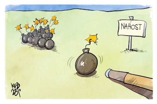 Cartoon: Pulverfass Nahost (medium) by Kostas Koufogiorgos tagged karikatur,koufogiorgos,nahost,billiard,bombe,pulverfass,gefahr,spiel,karikatur,koufogiorgos,nahost,billiard,bombe,pulverfass,gefahr,spiel